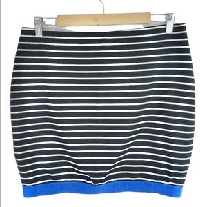 Ann Taylor Black & White Striped Skirt